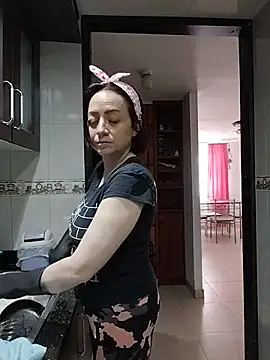 catalinamommyx online show from 7, 7, 2026