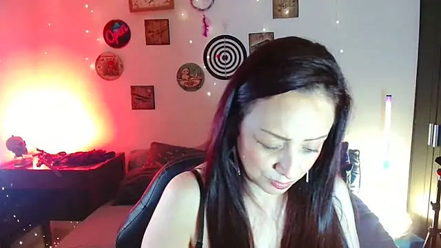 catalinamommyx online show from 18, 5, 2026