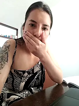 Bonny Klote online show from 5, 11, 2025