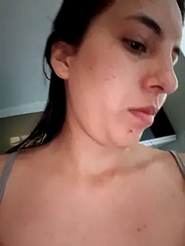 Bonny Klote online show from 24, 10, 2025