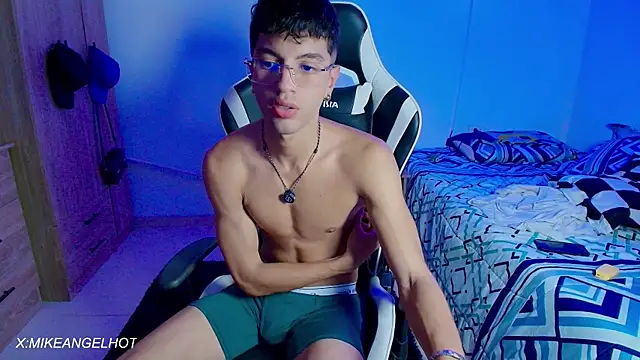 Angelligth online show from 21, 4, 2026