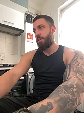 Snapshot of LoveIsBlind_ chatting on 28, 10, 2025 LoveIsBlind online show from 28, 10, 2025