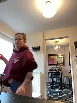 NaomiSquirts online show from 11, 1, 2026