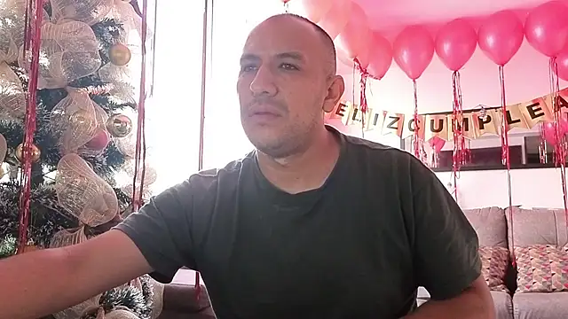 Snapshot of sackboy26 chatting on 22, 12, 2025 sackboy26 online show from 22, 12, 2025