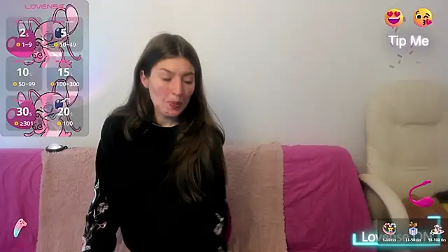 Snapshot of Tesa_cute chatting on 15, 11, 2025 Tesa cute online show from 15, 11, 2025