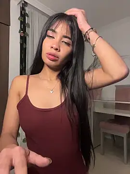 Snapshot of lina_pink chatting on 1, 12, 2025 lina pink online show from 1, 12, 2025