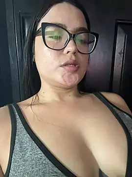 Snapshot of Karla-sexy01 chatting on 25, 2, 2025 Karla-sexy01 online show from 25, 2, 2025