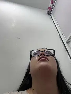 Snapshot of Karla-sexy01 chatting on 14, 1, 2025 Karla-sexy01 online show from 14, 1, 2025