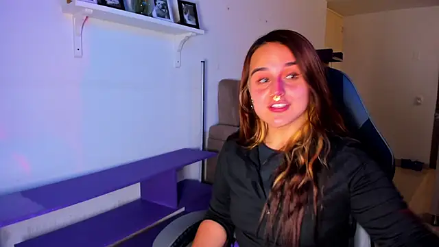 evy orange1 online show from 9, 4, 2026