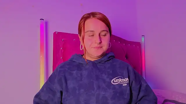 evy orange1 online show from 3, 12, 2025