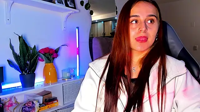 evy orange1 online show from 31, 3, 2026