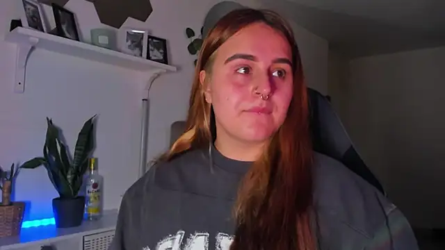 evy orange1 online show from 11, 2, 2026