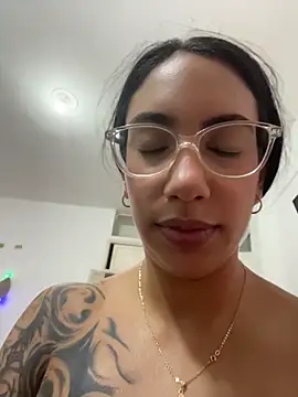 Snapshot of Heratemporal chatting on 11, 5, 2026 Heratemporal online show from 11, 5, 2026