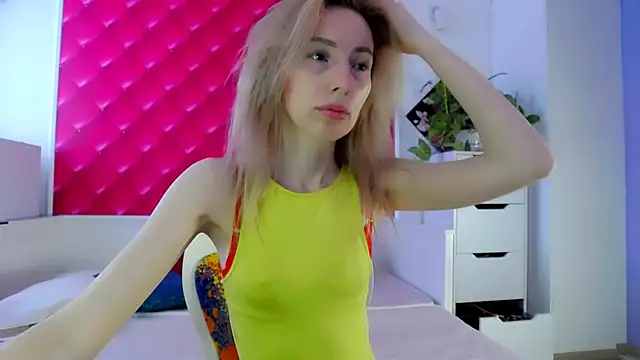 Snapshot of BarbieGoddess chatting on 16, 2, 2025 BarbieGoddess online show from 16, 2, 2025