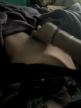 Snapshot of josle24 chatting on 28, 9, 2025 josle24 online show from 28, 9, 2025