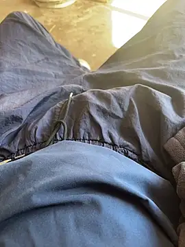 Snapshot of josle24 chatting on 23, 10, 2025 josle24 online show from 23, 10, 2025