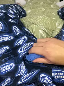 Snapshot of josle24 chatting on 17, 12, 2024 josle24 online show from 17, 12, 2024