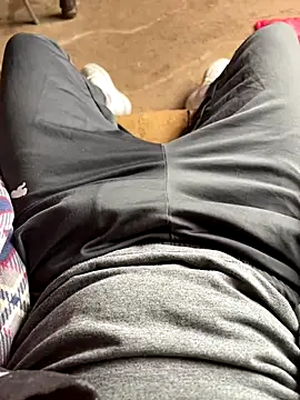 Snapshot of josle24 chatting on 16, 9, 2025 josle24 online show from 16, 9, 2025