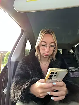 Snapshot of Giuliana_baby chatting on 10, 5, 2026 Giuliana baby online show from 10, 5, 2026