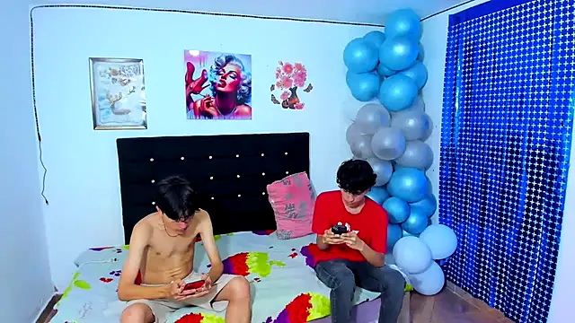 Snapshot of Alexander_and_Xiao chatting on 20, 3, 2025 Alexander and Xiao online show from 20, 3, 2025