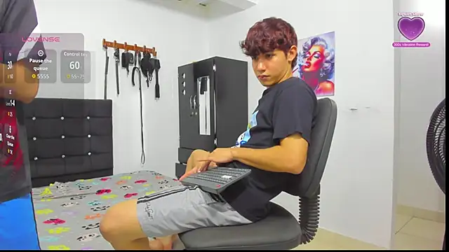 Alexander and Xiao online show from 4, 2, 2026