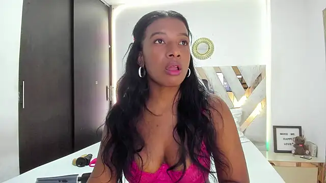 KriisvanyLeroy online show from 13, 10, 2025