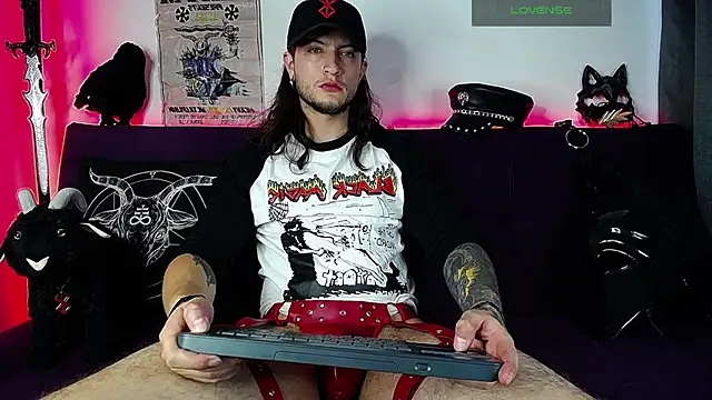 Snapshot of blckwolf_6 chatting on 13, 9, 2025 blckwolf 6 online show from 13, 9, 2025