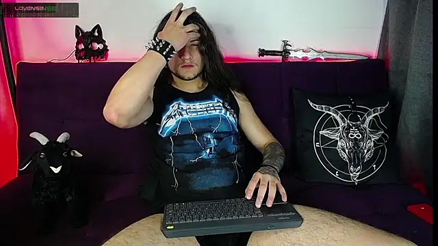Snapshot of blckwolf_6 chatting on 3, 2, 2025 blckwolf 6 online show from 3, 2, 2025