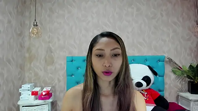 MadelineDoll online show from 6, 10, 2025
