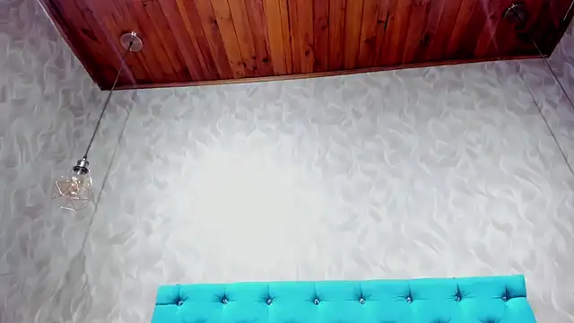 MadelineDoll online show from 16, 11, 2025