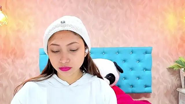 MadelineDoll online show from 7, 4, 2026