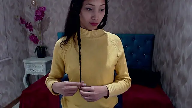 MadelineDoll online show from 6, 3, 2025