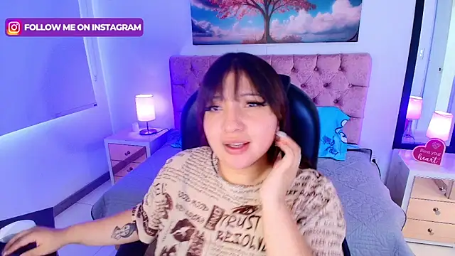 Emma monserrat online show from 27, 11, 2025