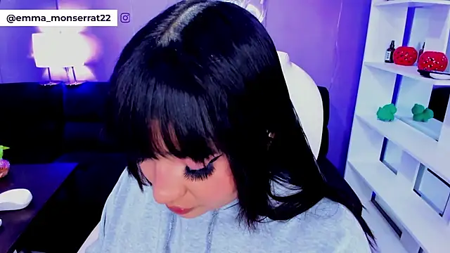 Snapshot of Emma_monserrat chatting on 23, 4, 2026 Emma monserrat online show from 23, 4, 2026