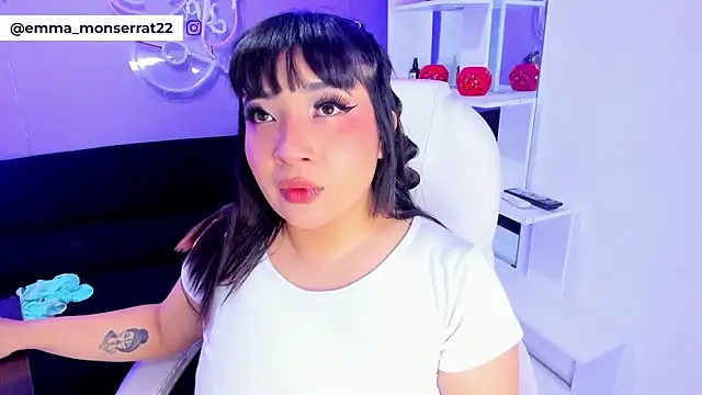 Emma monserrat online show from 3, 4, 2026