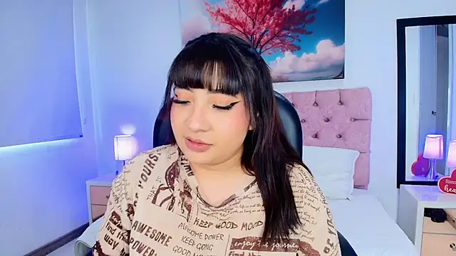 Emma monserrat online show from 23, 3, 2026