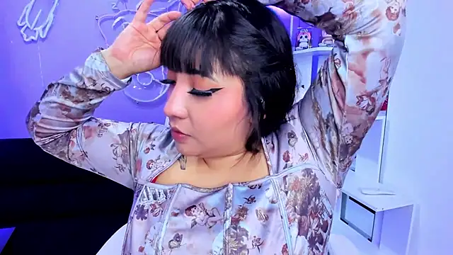 Emma monserrat online show from 20, 4, 2026