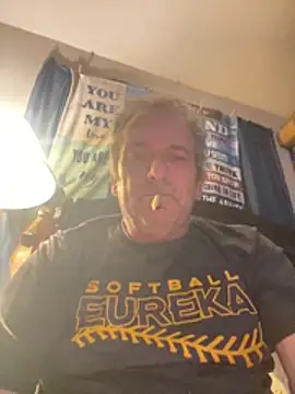 llovetoshowoff online show from 4, 8, 2026