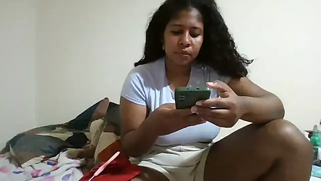 Ivon-09 online show from 8, 4, 2026