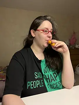 hungry1bunny online show from 8, 5, 2026