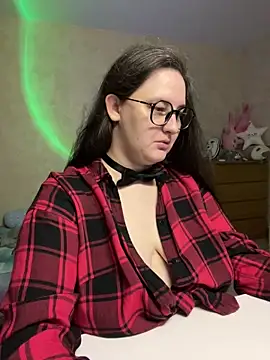 Snapshot of hungry1bunny chatting on 25, 2, 2025 hungry1bunny online show from 25, 2, 2025