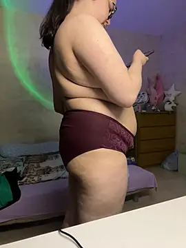 Snapshot of hungry1bunny chatting on 13, 3, 2025 hungry1bunny online show from 13, 3, 2025