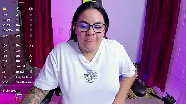 Snapshot of Sharon_hils chatting on 26, 1, 2025 Sharon hils online show from 26, 1, 2025