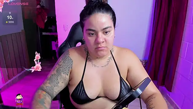 Snapshot of Sharon_hils chatting on 23, 1, 2025 Sharon hils online show from 23, 1, 2025