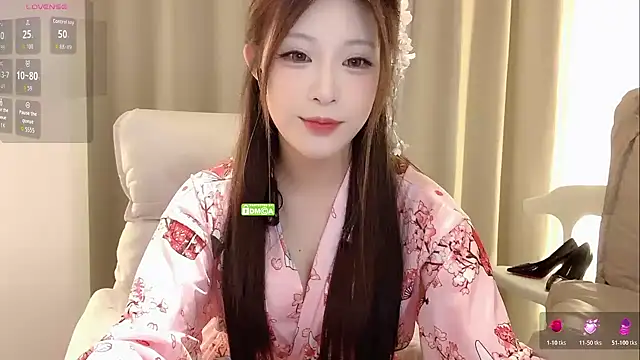 zhuzhu-520- online show from 12, 11, 2025