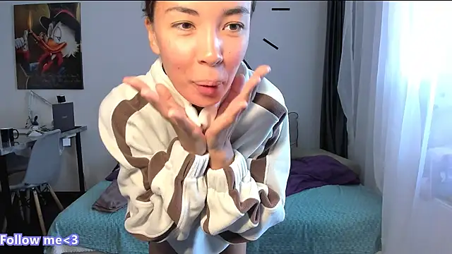 Snapshot of nilliluv chatting on 20, 6, 2026 nilliluv online show from 20, 6, 2026