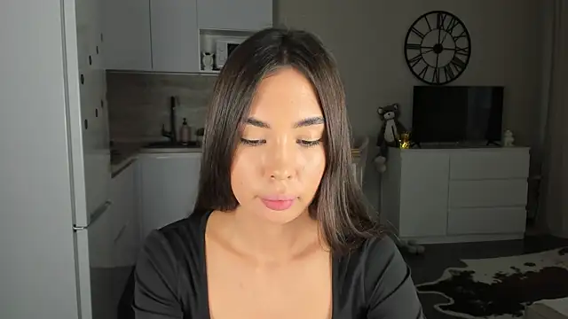 Snapshot of nilliluv chatting on 17, 11, 2025 nilliluv online show from 17, 11, 2025