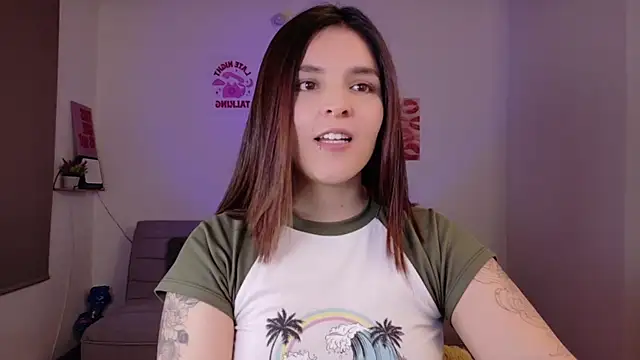 Snapshot of Mariangeel chatting on 10, 11, 2025 Mariangeel online show from 10, 11, 2025