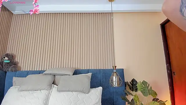 kathecute   online show from 2, 4, 2026