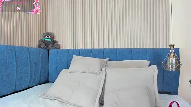 Snapshot of kathecute__ chatting on 12, 11, 2025 kathecute online show from 12, 11, 2025